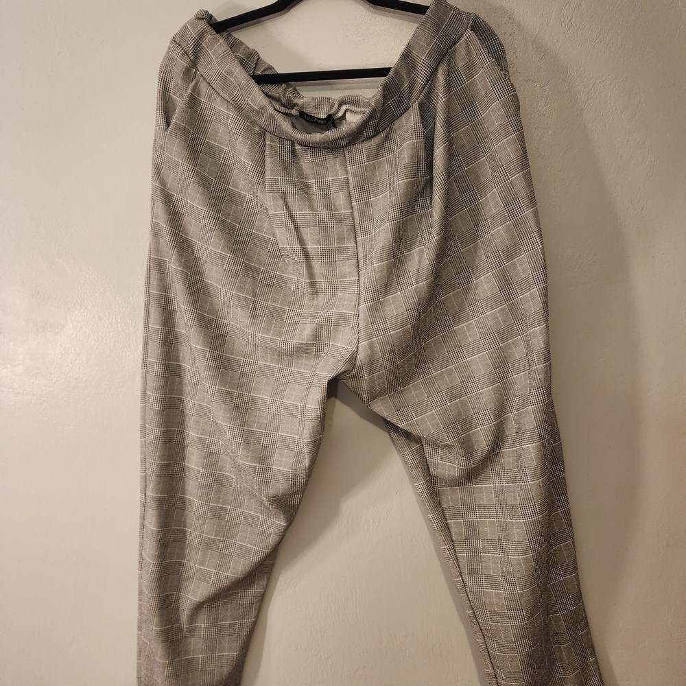 Boohoo Plus Black Plaid Pants And Blazer Bundle - Picture 2 of 4